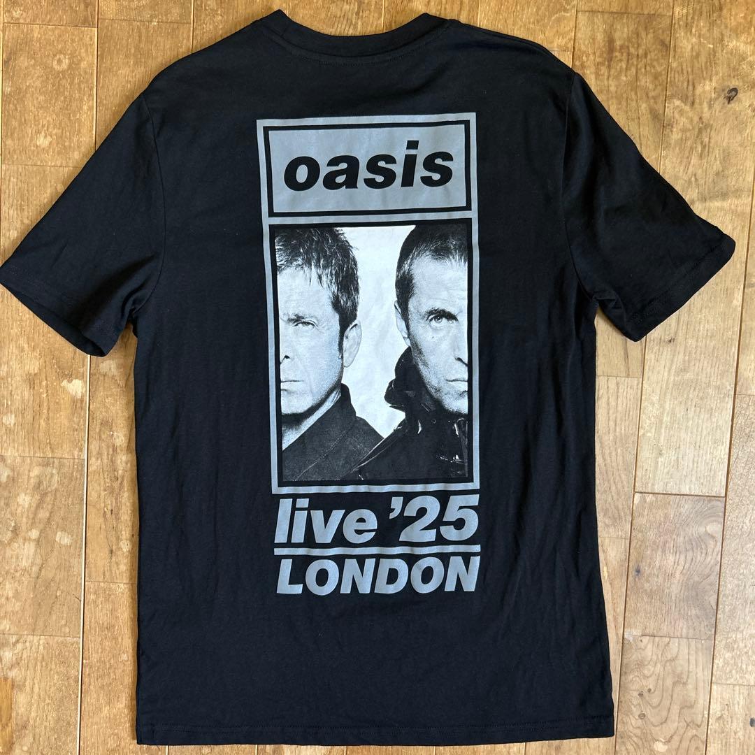 【8/2ロンドン公演日付入り】Oasis ライブTシャツ