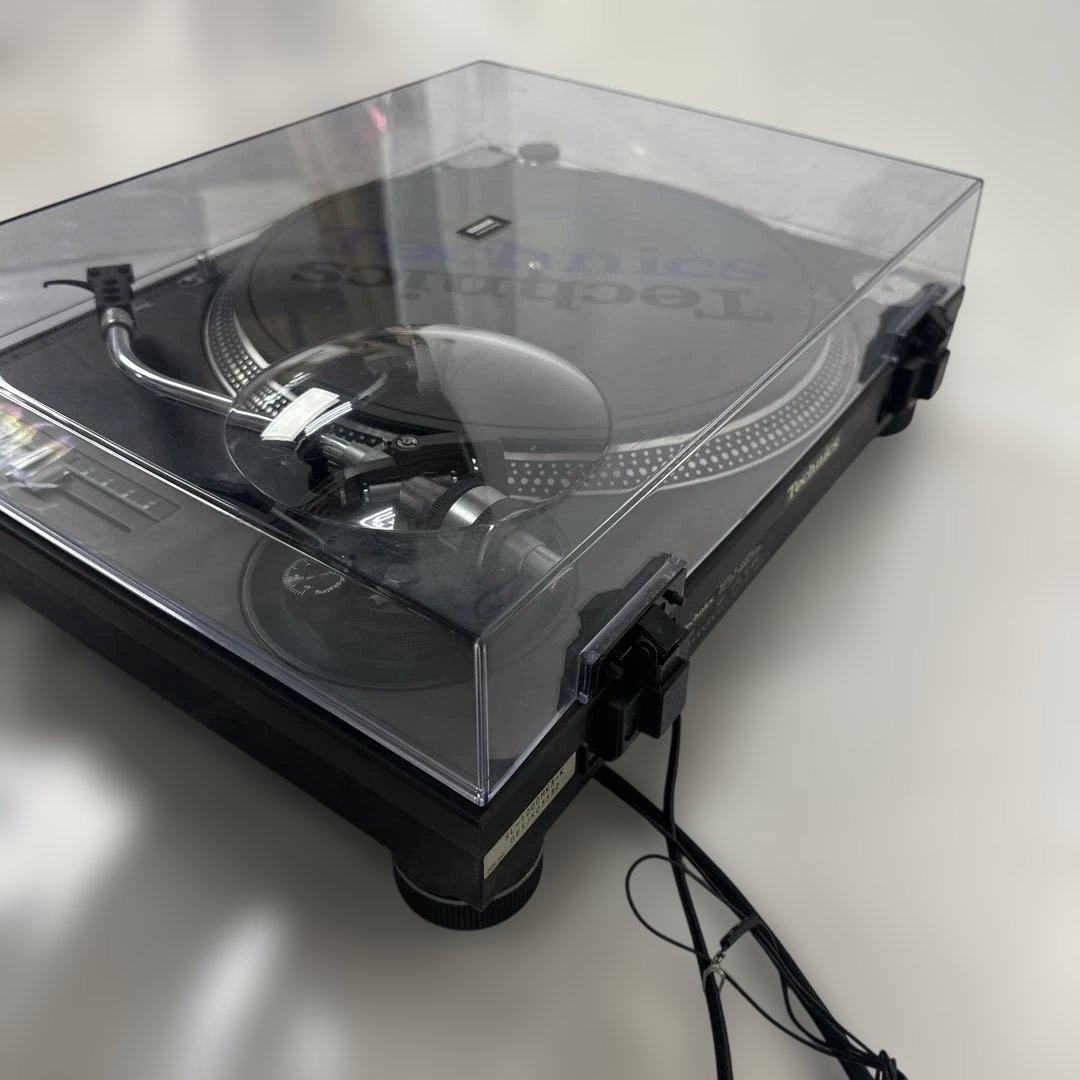 ⭐︎ Technics SL-1200MK3 ターンテーブル