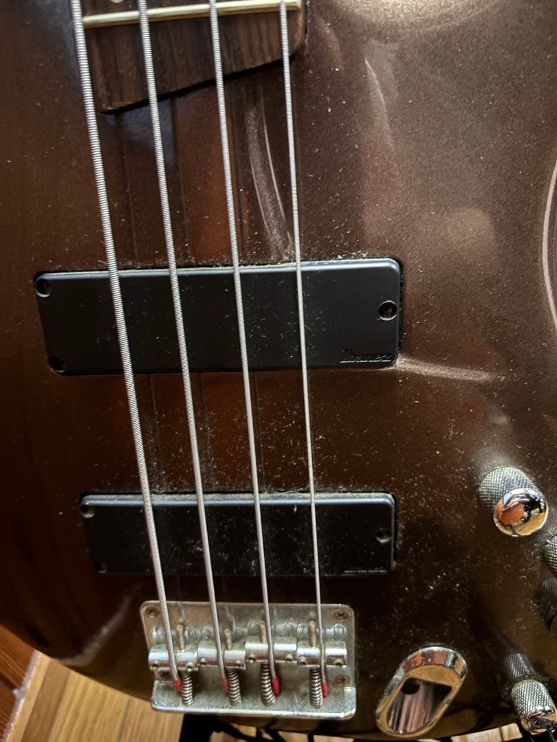 Ibanez Ergodune 4弦エレキベース ブラウン　EDB500