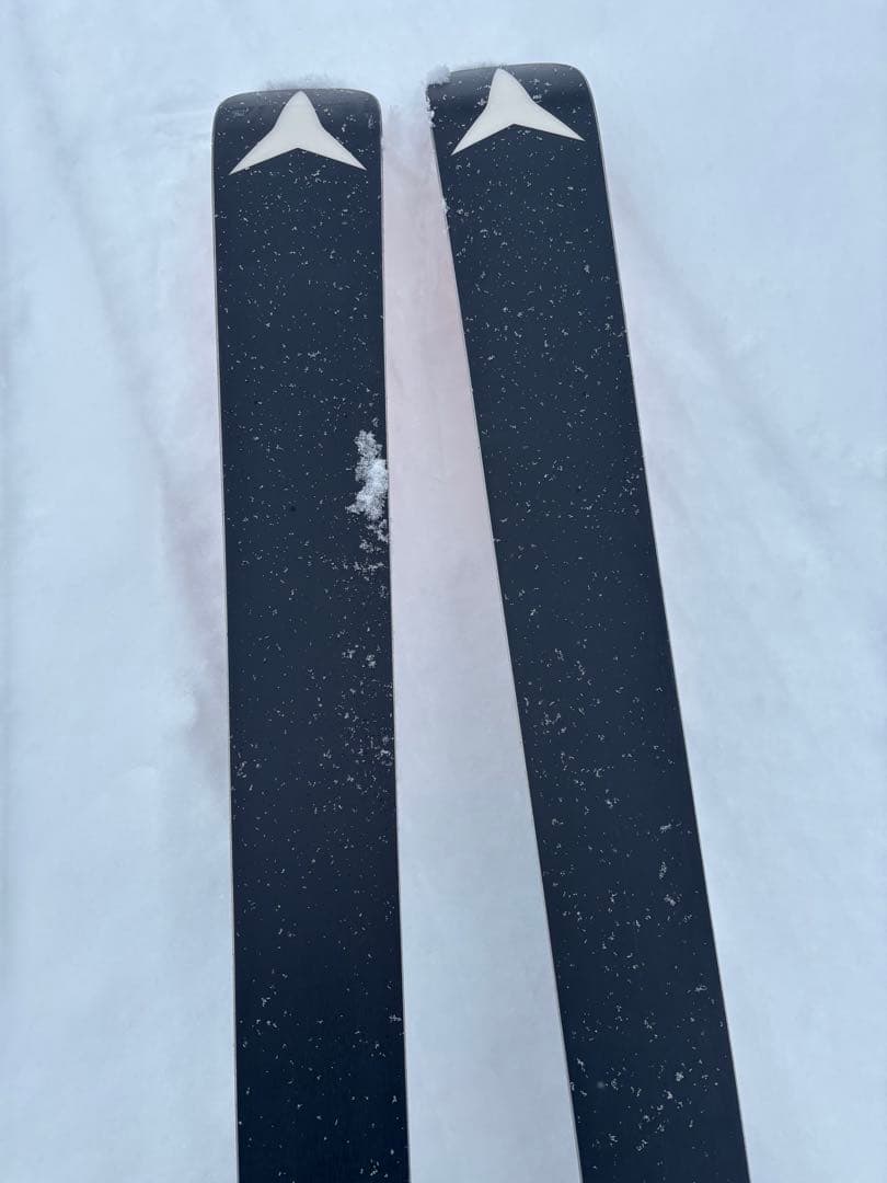 186cm アトミック レッドスター ATOMIC REDSTER GS