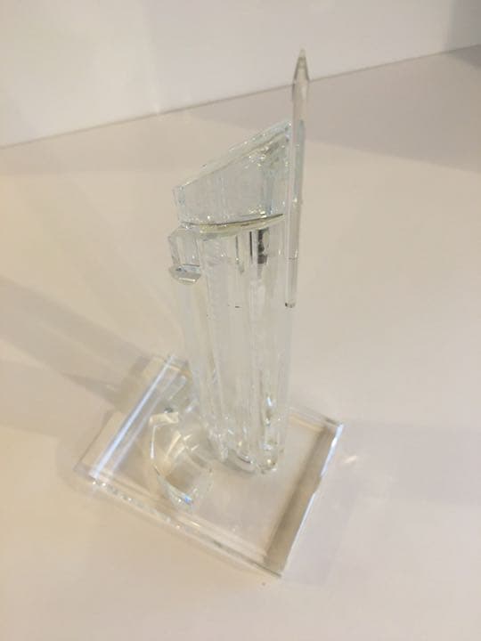 超高層　レジデンスQ１　タワー　ゴールドコースト　サファイアクリスタル　オブジェ