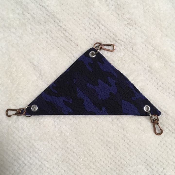 三角コーナーハンモック(迷彩柄Ⅲ)ブリー  夏仕様   2枚組 1200円