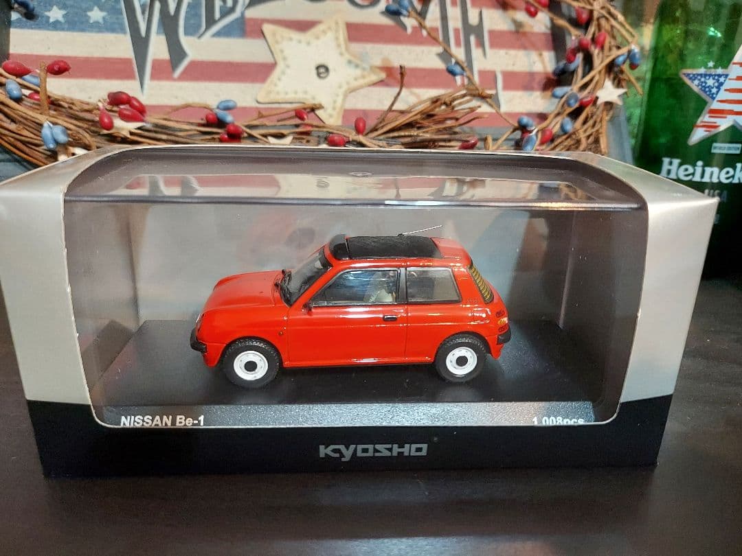 京商　ミニカー　日産Be1 トマトレッド　パイクカー　モデルカー