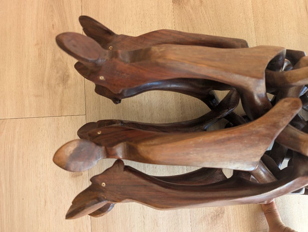 即発送★アンティーク木彫 一本彫り 駱駝型 折り畳み式 花台ラクダ置物 古道具