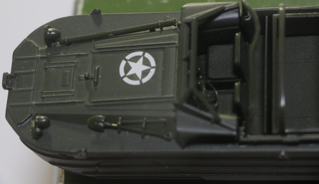 超貴重　仏製ソリド　米軍上陸用舟艇　1／４３　中古品