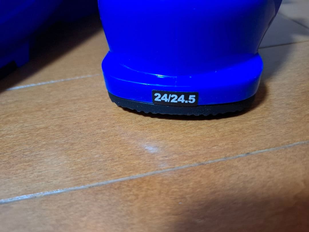 新品　スキーブーツジュニアSALOMON S/RACE60T　24/24.5