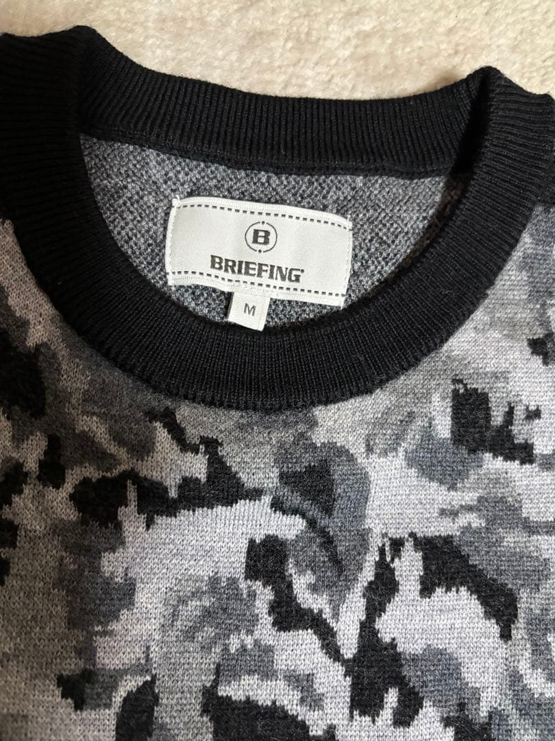 ブリーフィング　羊毛100%ニット　ブラックグレー試着のみ　タグなし　M