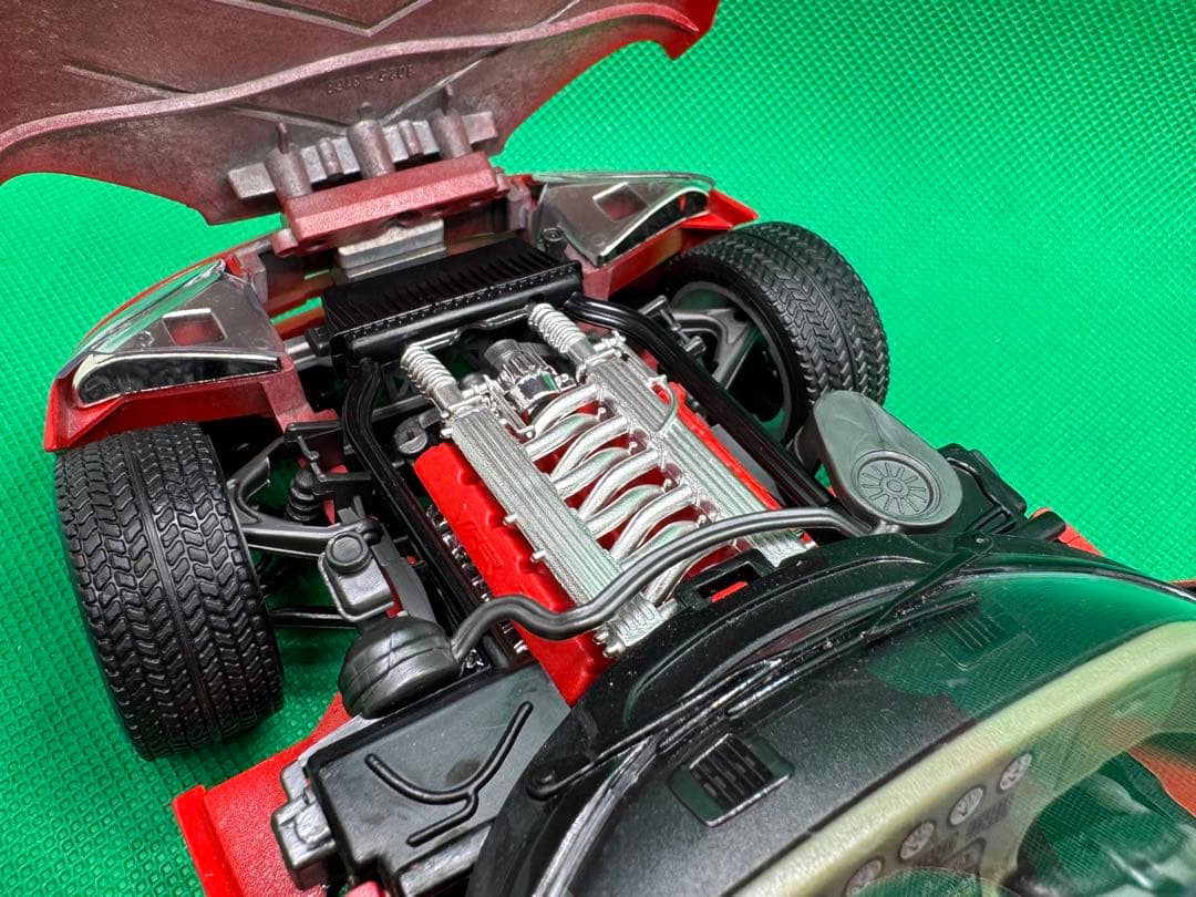 ダッジ・バイパー 1/18スケール 赤