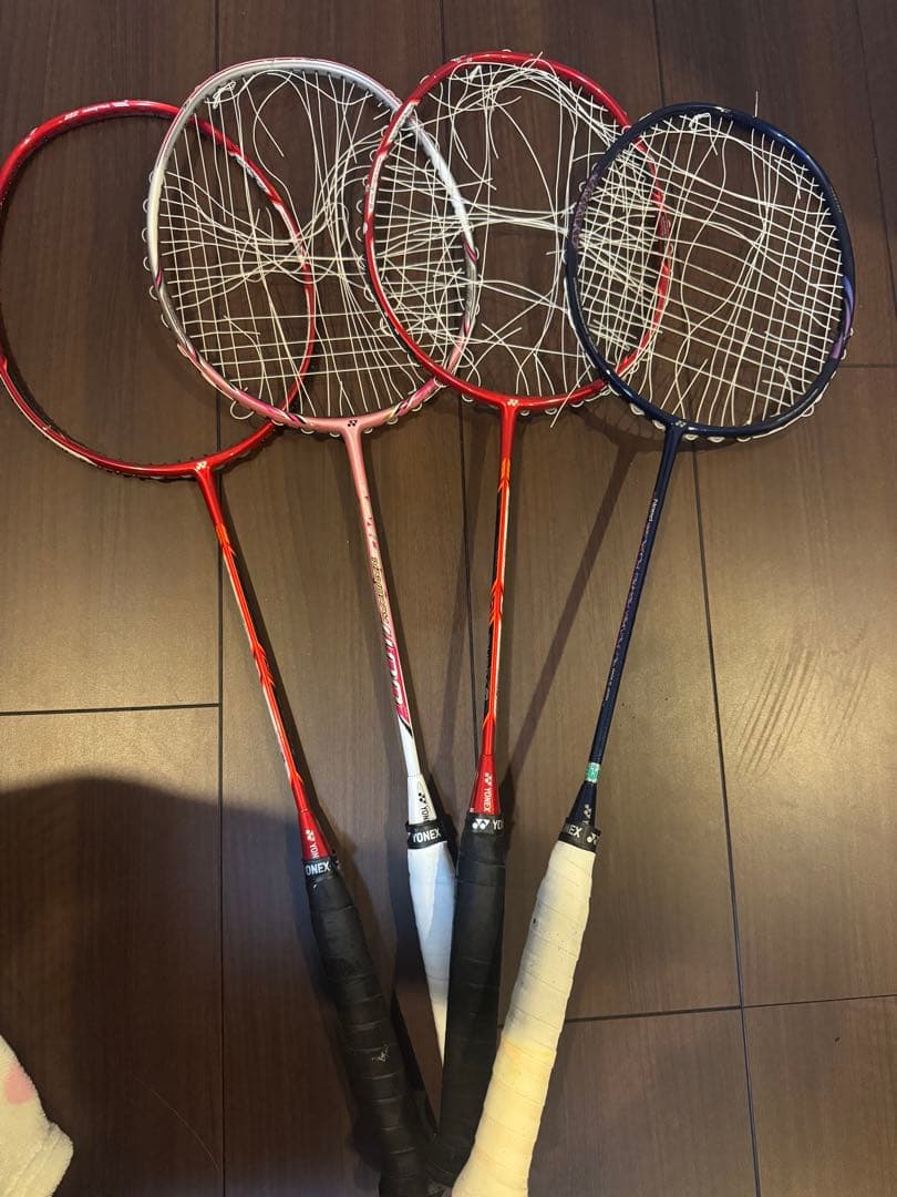 バドミントンラケット 4本セットジャンク品