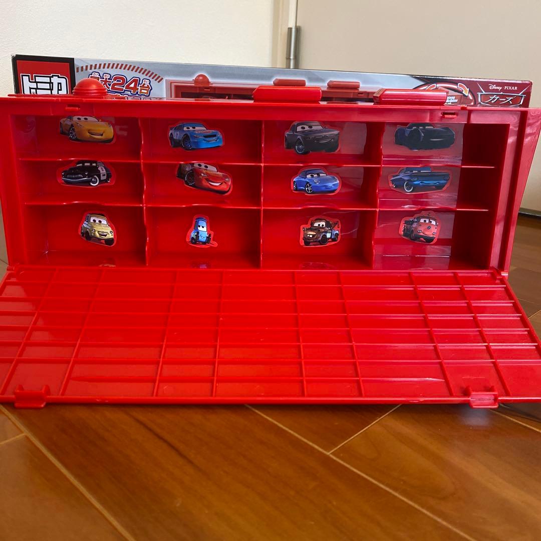 カーズ　トミカ　たくさんのせよう！大きなマック カーズ3タイプ 廃盤品