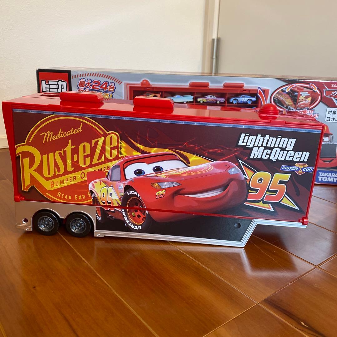 カーズ　トミカ　たくさんのせよう！大きなマック カーズ3タイプ 廃盤品