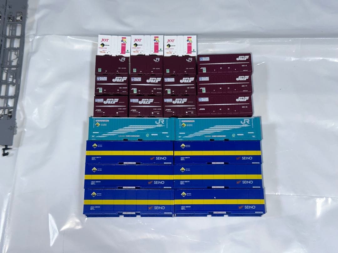 TOMIX Nゲージ　JR貨車　コキ107 8両セット　コンテナ付き　鉄道模型