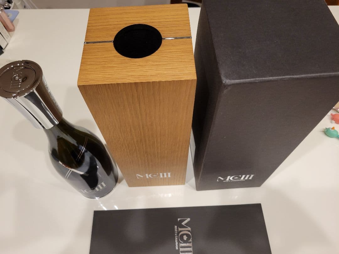 モエ　シャンドンMC3木箱入り空瓶