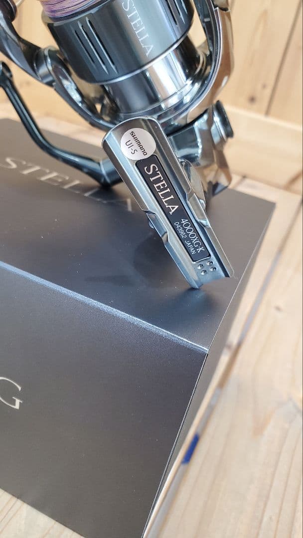 【極美品】☆22ステラ4000XG☆ウォーターランドウッドノブ★