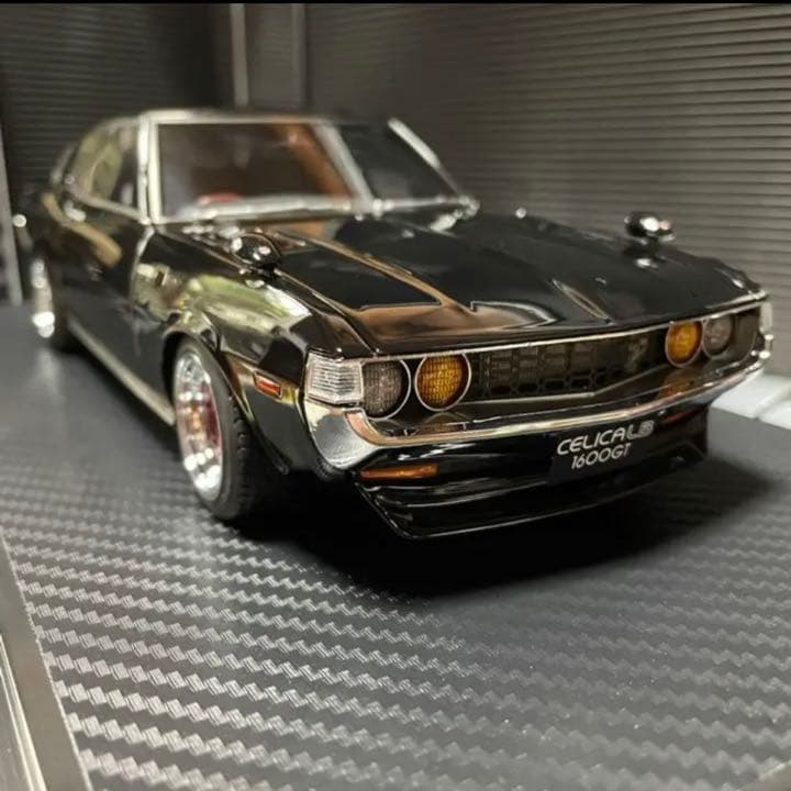 激レア未展示品イグニッションモデル1/18セリカ1600GT LB TA27 黒