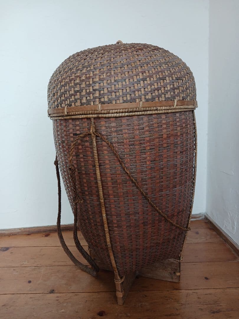 アンティーク 円筒形バスケット　アジア