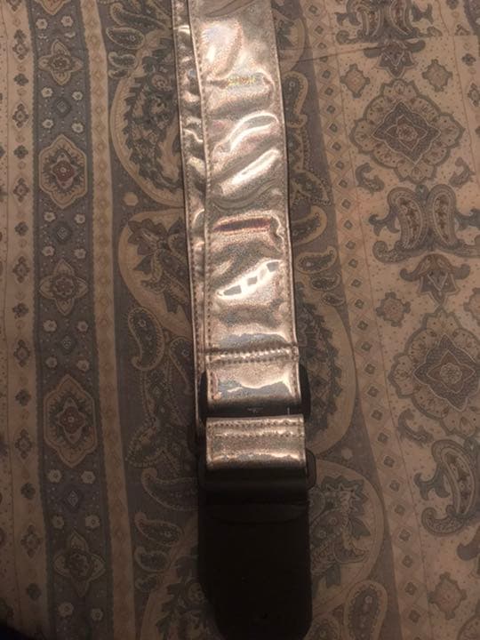 ギター　ストラップ　ホログラム