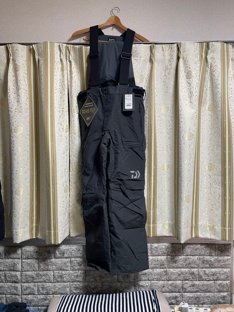 ダイワ GORE-TEX フィッシングスーツ Lサイズ
