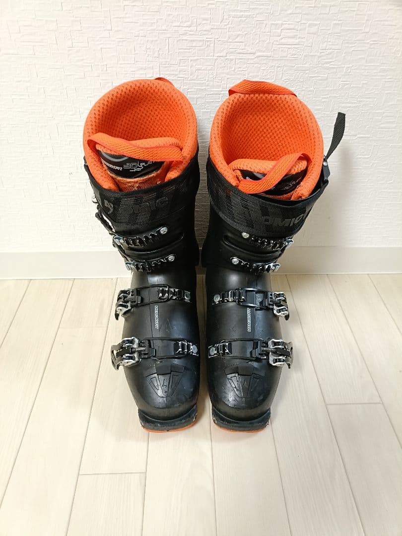 スキー ATOMICE HAWX 130 ULTRA XTD