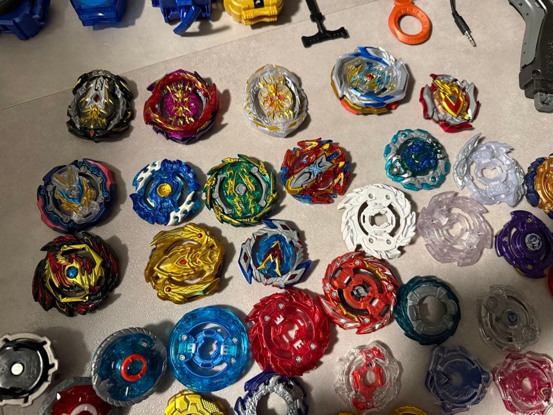 ベイブレードセット レア物もあります！　まとめ売り