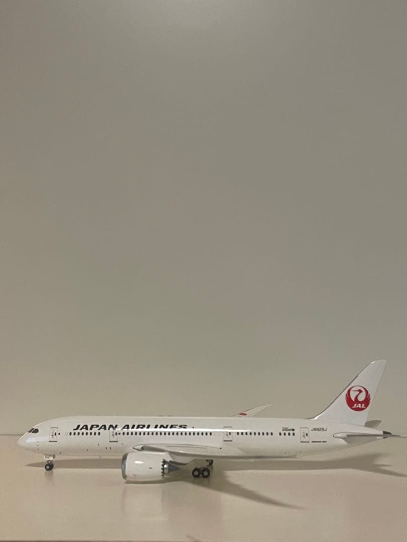 Phoenix JAL B787-8 JA825J 1/200【最終価格】