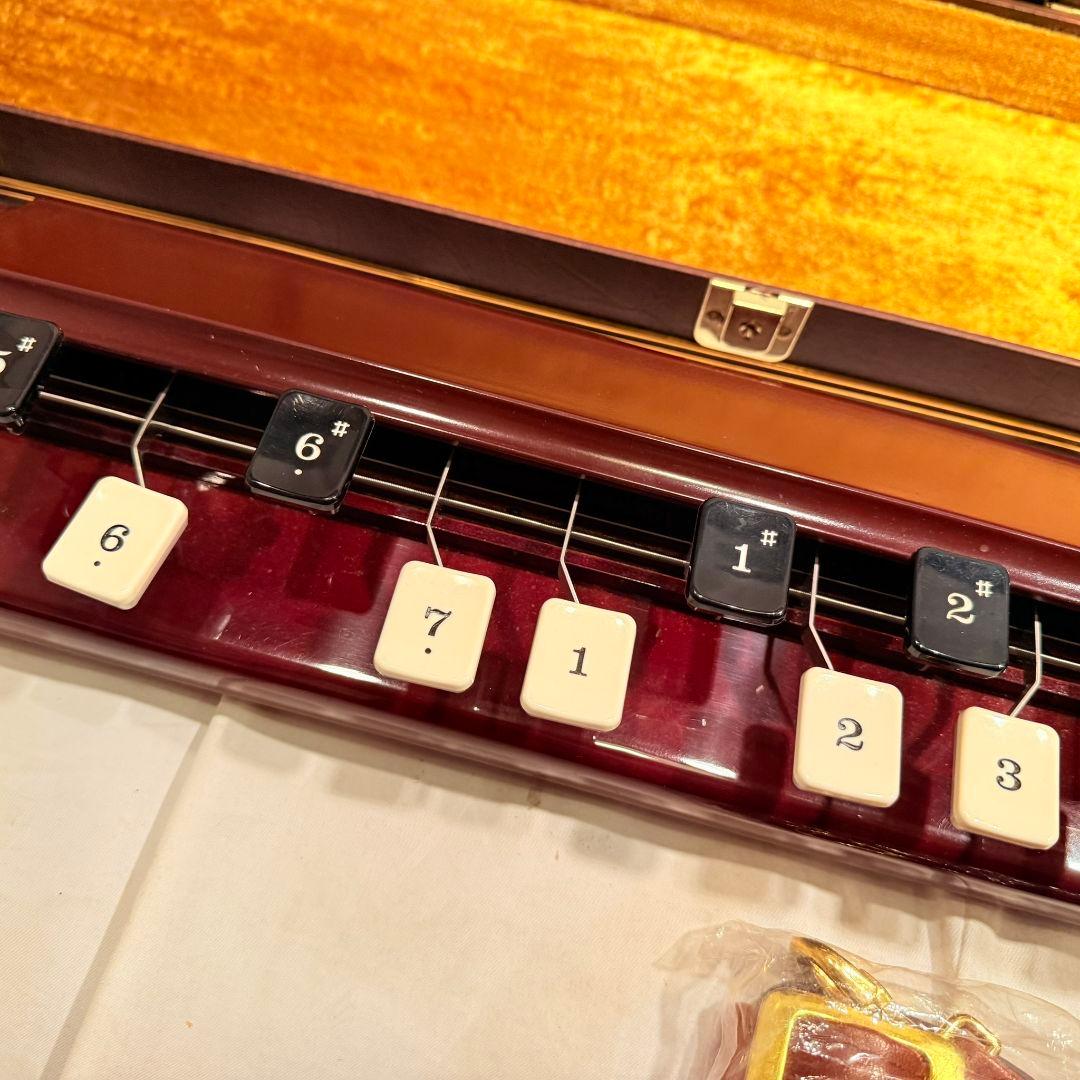 SUZUKI スズキ 電気大正琴 蘭 Bass バス ベース 低音 ケース付