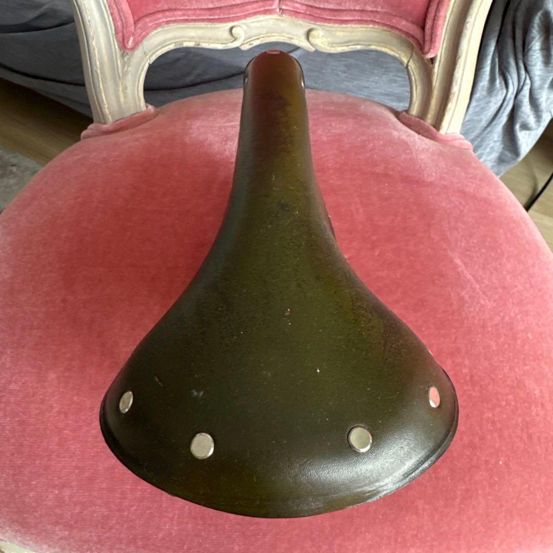 LESADOR デッドストック品　本革ダークグリーン サドル