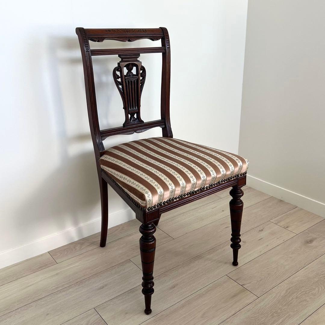 r*n様 【希少】アンティークチェア　サロンチェア