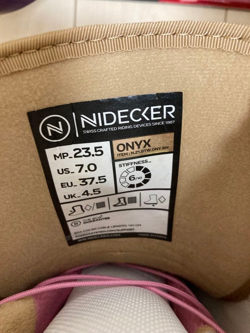 チャッキー Nidecker レディース スノーボードブーツ 23.5cm