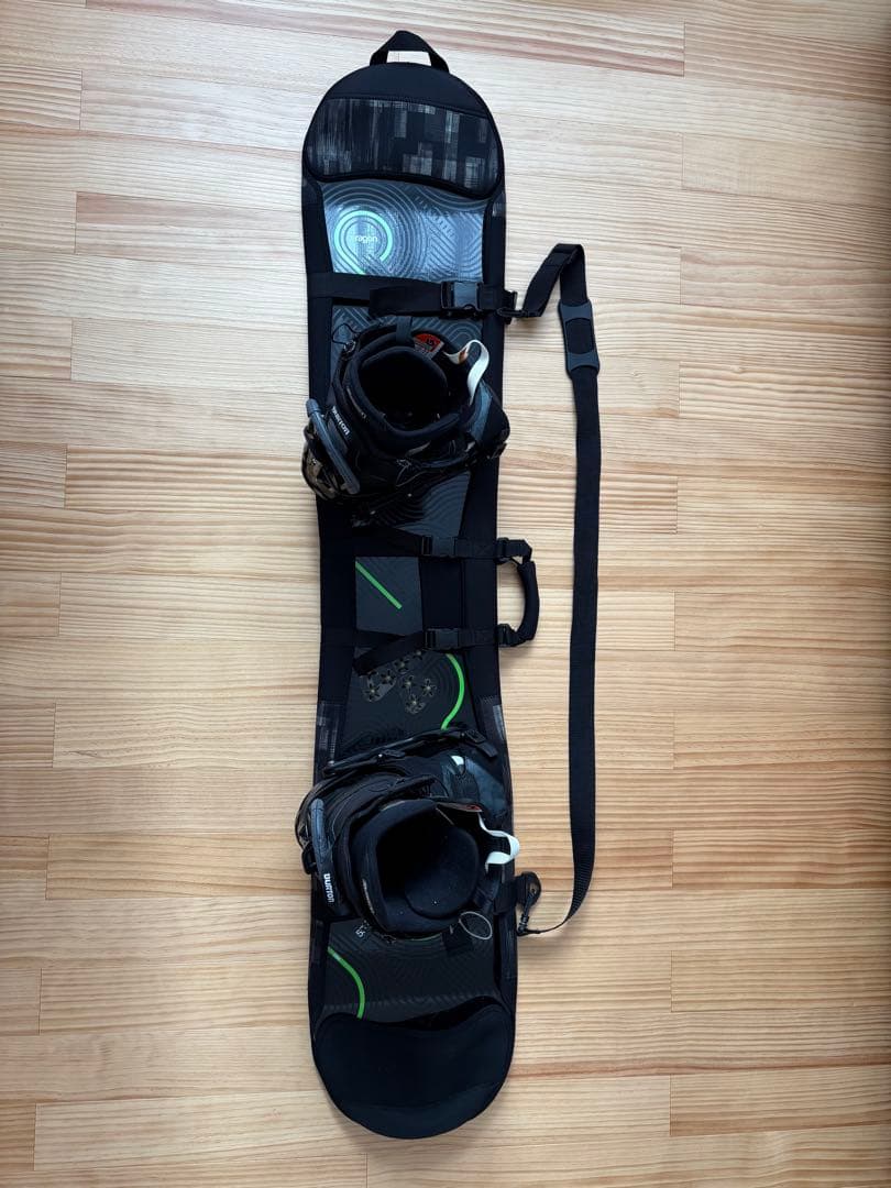スノーボード4点セット(ボード・ビンディング・ブーツ・カバー)