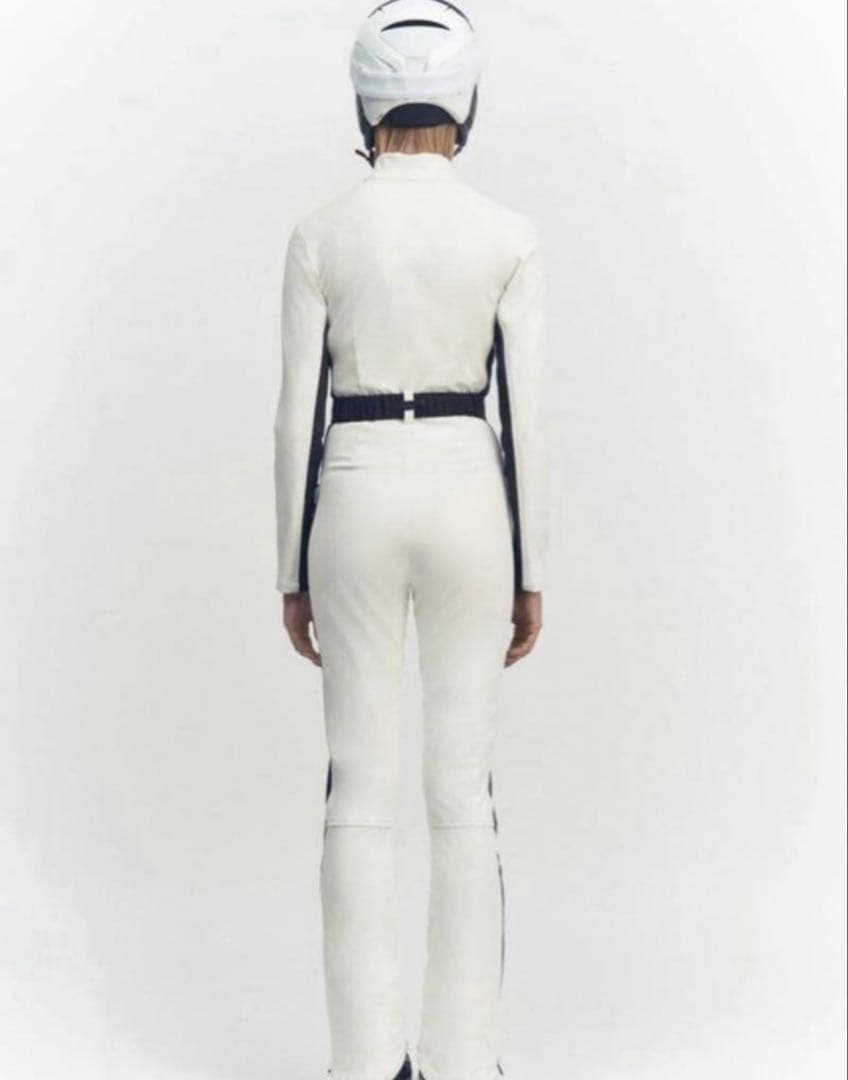 スキーウェア　ホワイト　オールインワン　ジャンプスーツ　スノボ　ウェア