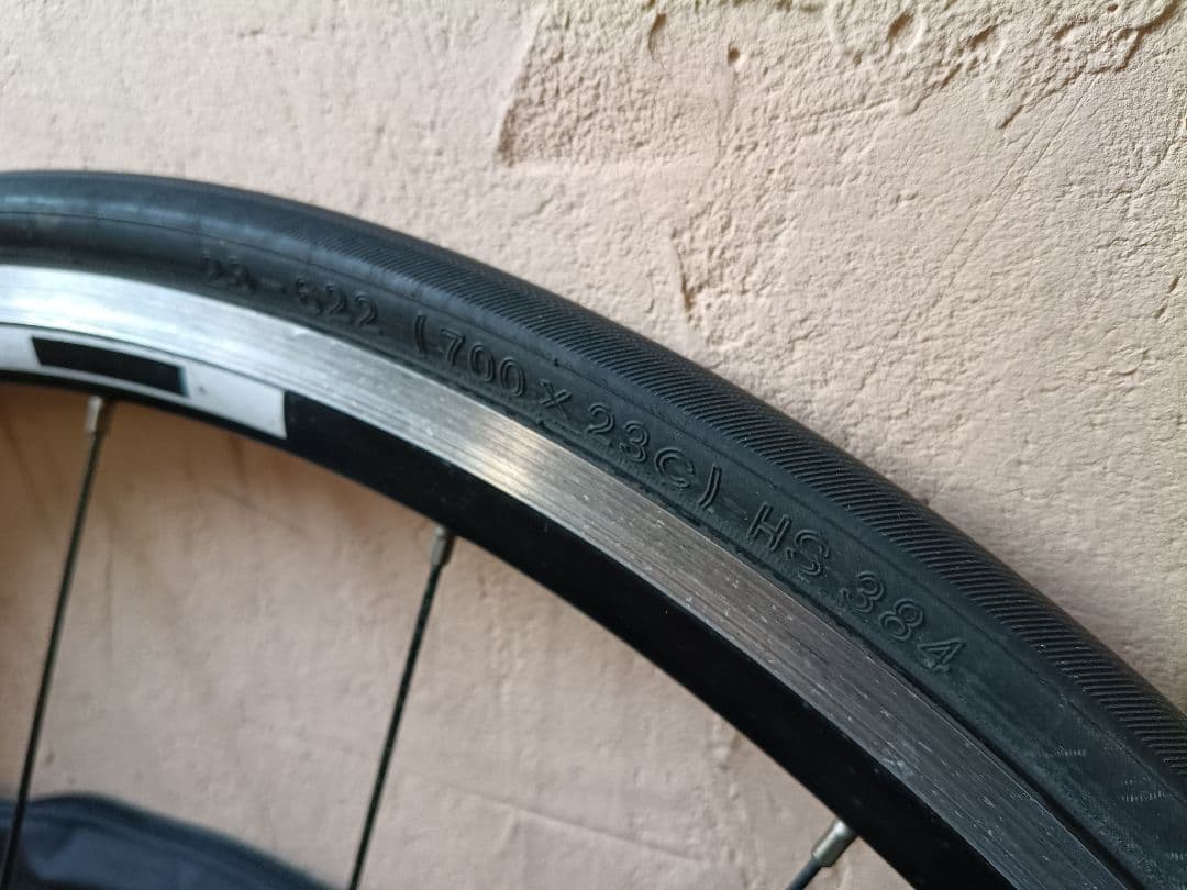 自転車　ロード　ホイールセット　カンパニョーロケース付き