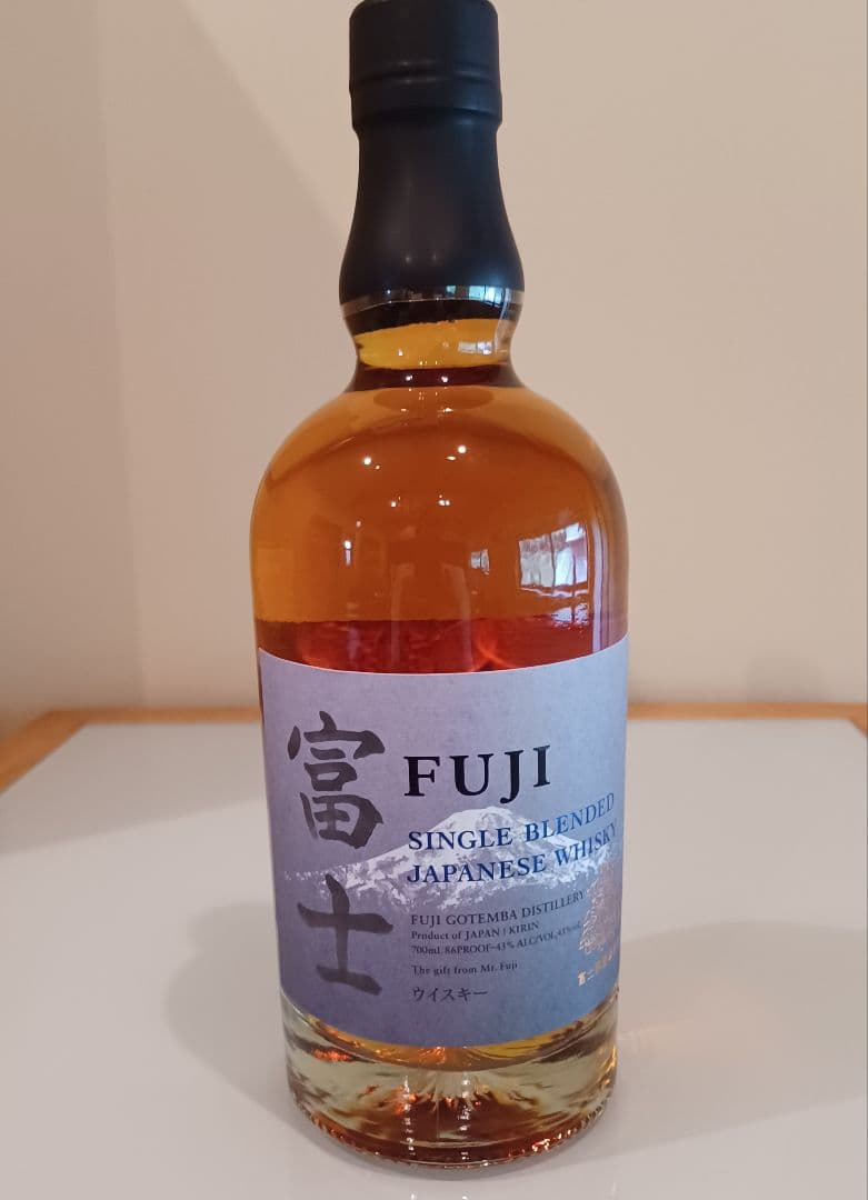 ニッカ・カフェグレーン、キリン・ブレンデット『 富士』700ml 未開封