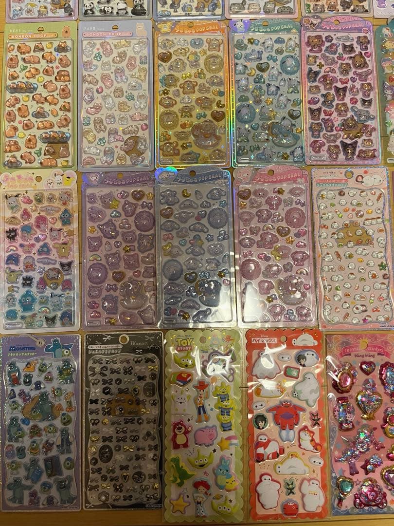 【期間限定‼️1月25日までお値下げ♡】かわいいボンボンドロップシール等