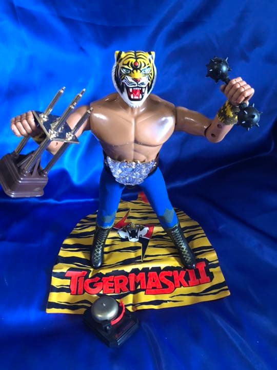 無敵の覆面王者！！タイガーマスク二世！！見参！！フィギュア　超合金