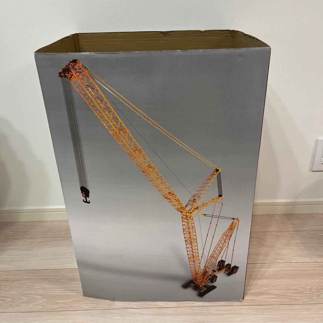 新品　クローラークレーン模型　プラモデル大型600t リープヘル