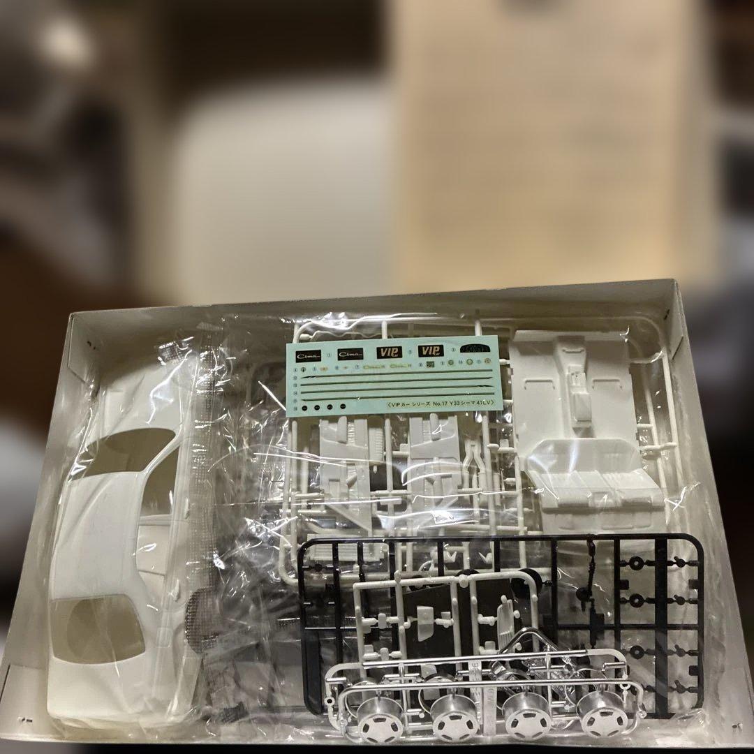 青島Cima VIP Car 1/24 スケール絶版