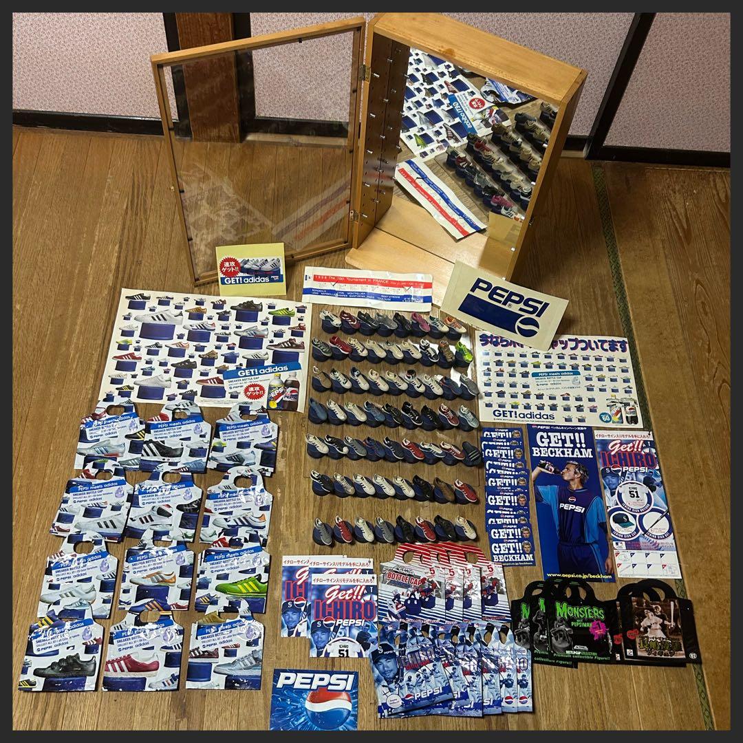 ペプシ豪華コレクションセット　木製ケース・ボトルキャップ・非売品・アディダス