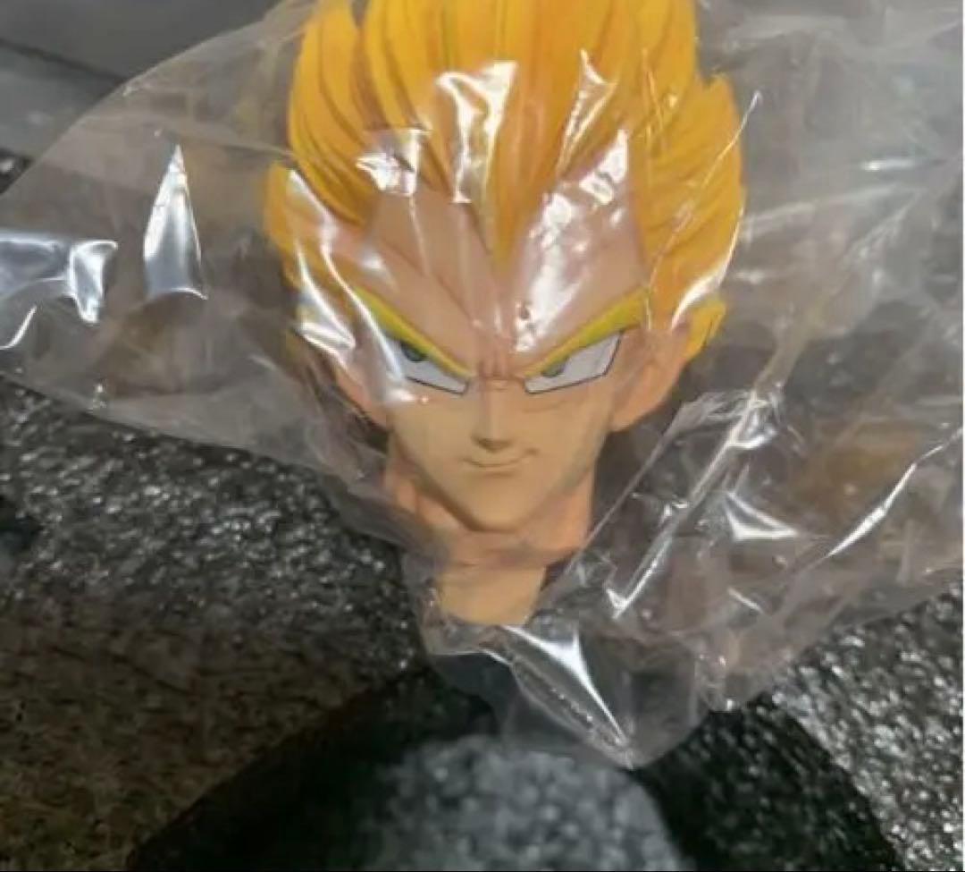 ベジータ&トランクス　1/6フィギュア　 38×25×33cm LED付き