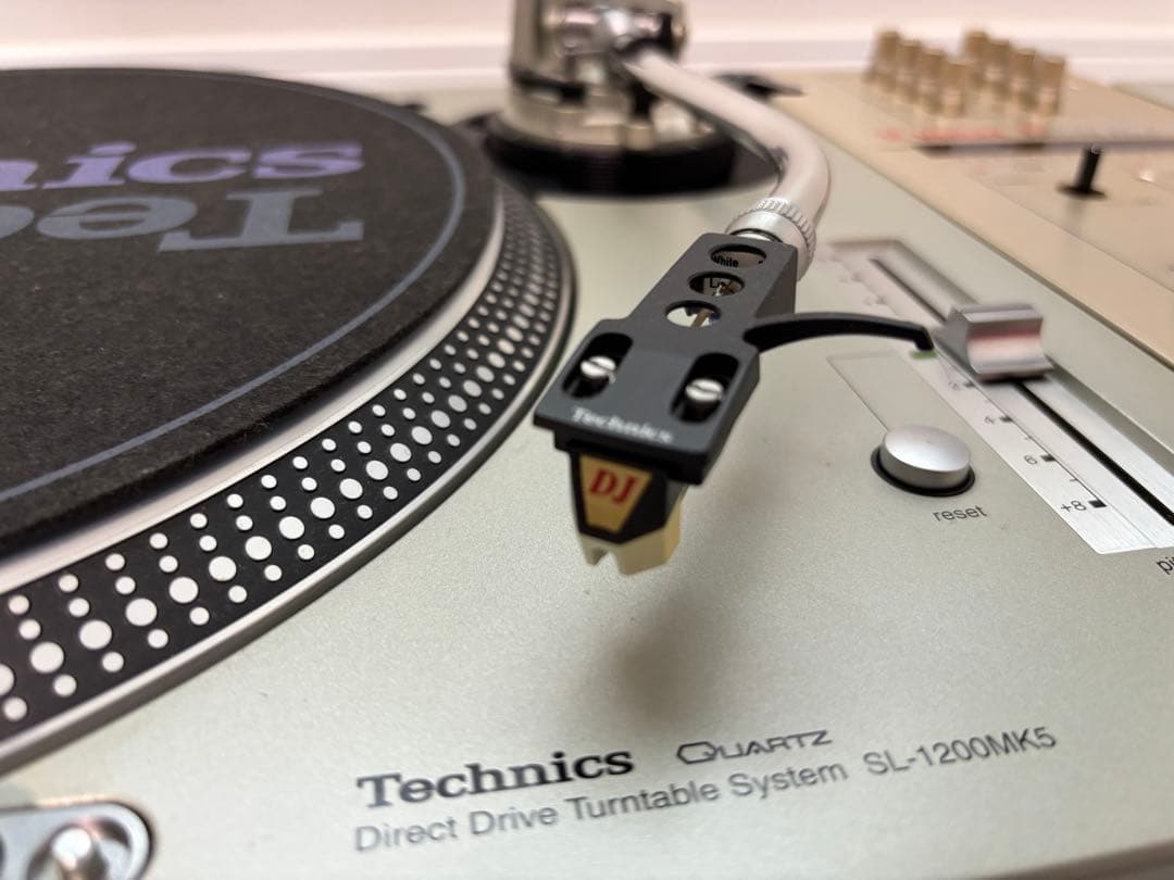 DJ機材 Technics SL-1200MK5 &Vestax PMC-06 Pro A
