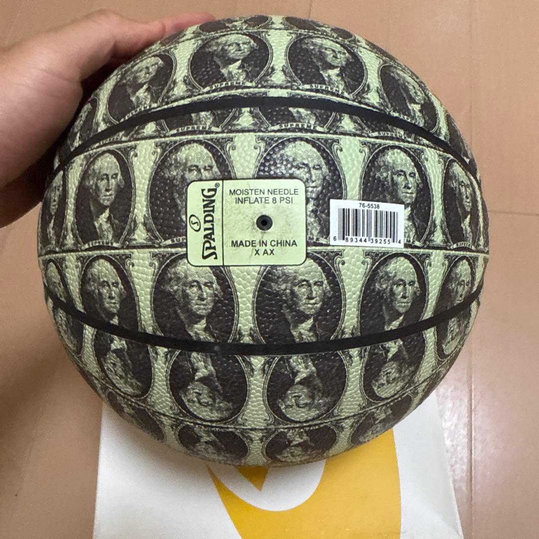 ボール Supreme Spalding Washington Basketball