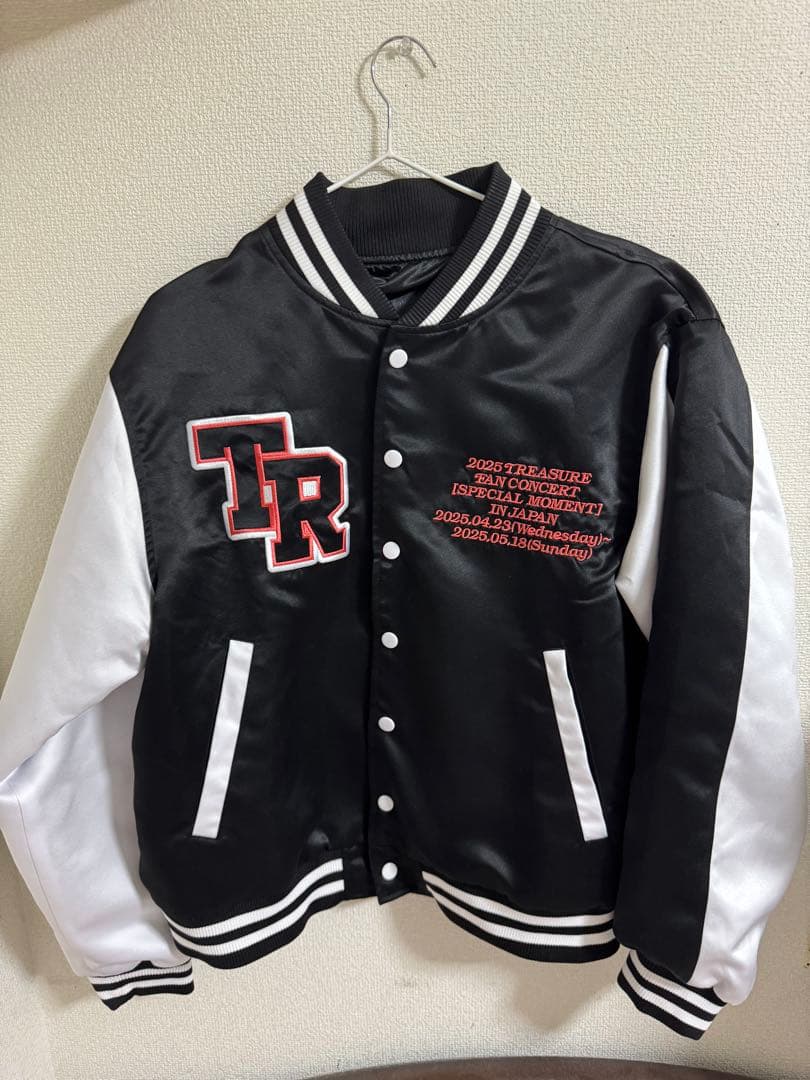 treasure special moment ブルゾン