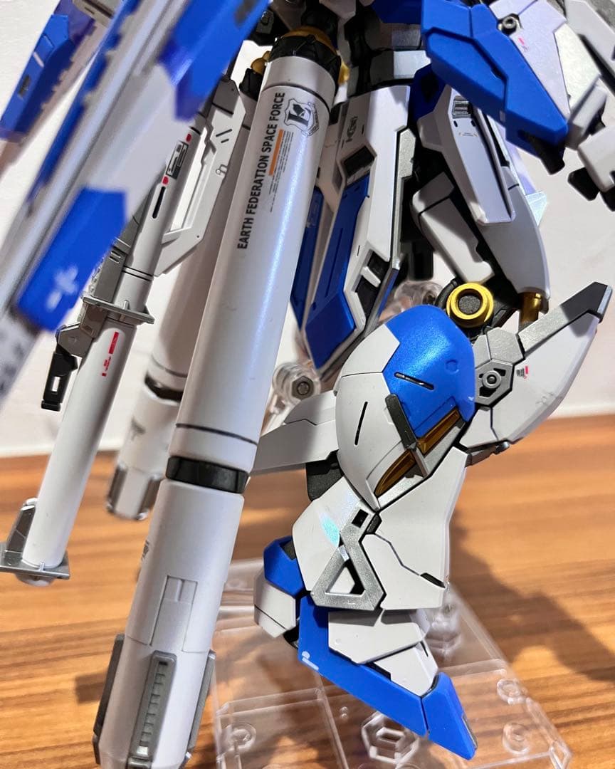 RG Hi-νガンダム ハイニューガンダム　全塗装　完成品