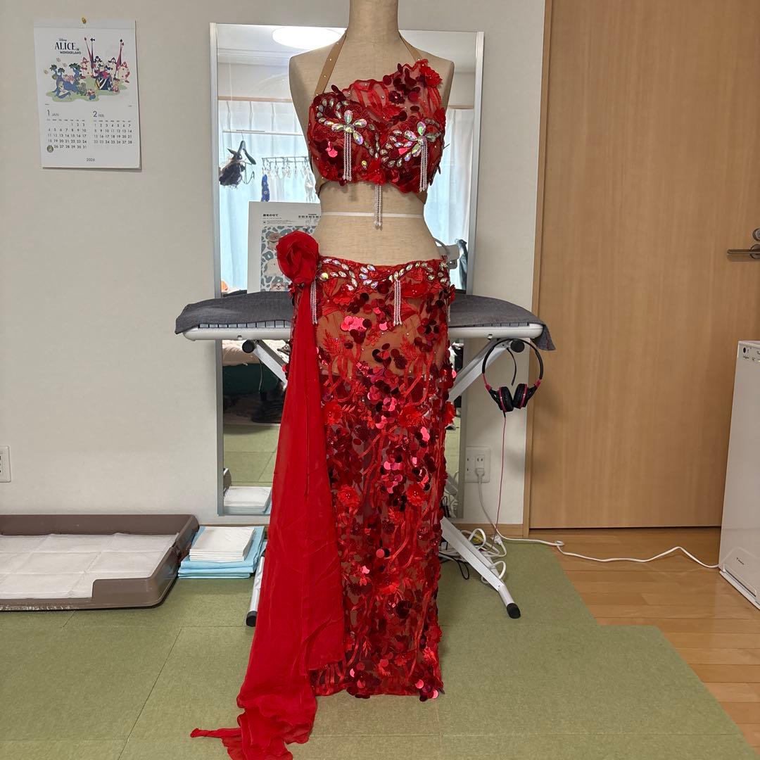 ベリーダンス セットアップ 赤 スパンコール