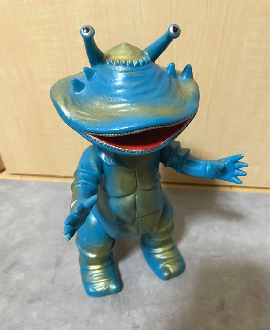 ブルマァク復刻　カネゴン