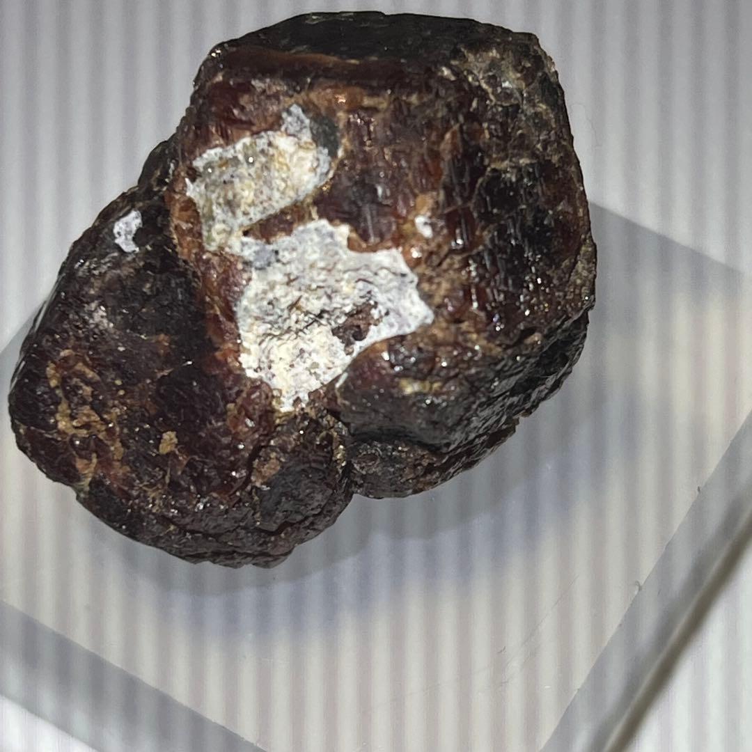 ガーネット 2点セット　1x 母岩付き クラスタ