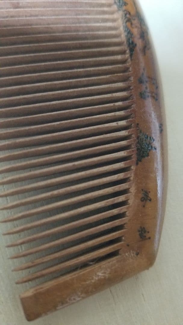 極希少品　中国　アンティーク★木製彫刻櫛 　コレクション品　天然木　古玩