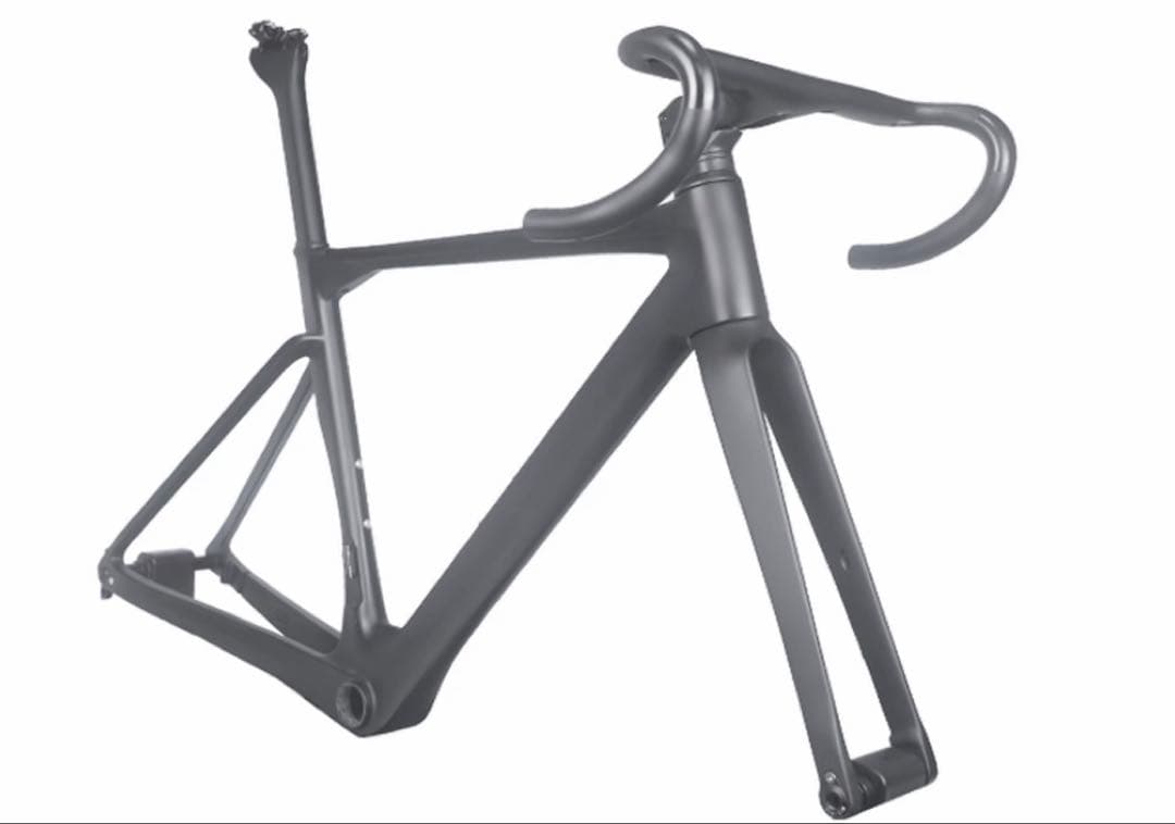 英国プロ自転車チームSaint Piran無標架