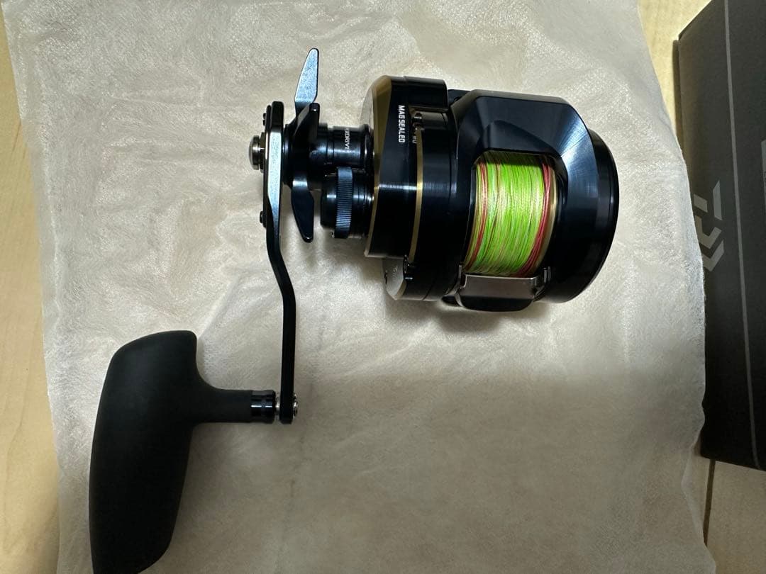 DAIWA ダイワ 25 SALTIGA 300HL 左ハンドル