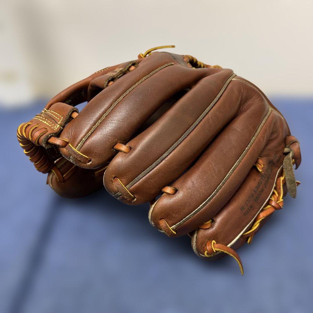 絶版　ミズノワールドウィン　赤カップGIC-3L 当時物